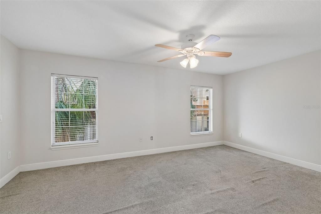 For Rent: $3,200 (3 beds, 2 baths, 1674 Square Feet)