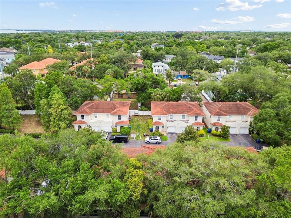 For Rent: $3,200 (3 beds, 2 baths, 1674 Square Feet)