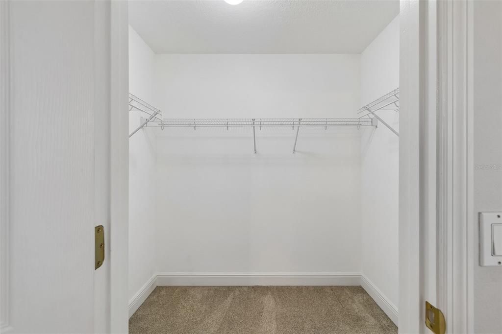 For Rent: $3,200 (3 beds, 2 baths, 1674 Square Feet)
