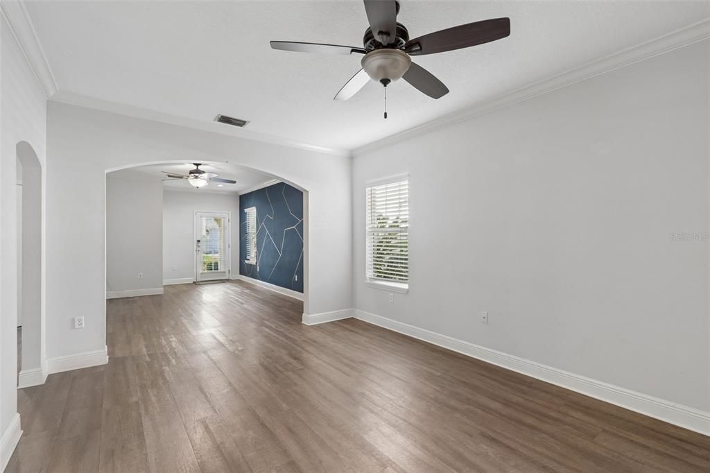 For Rent: $3,200 (3 beds, 2 baths, 1674 Square Feet)