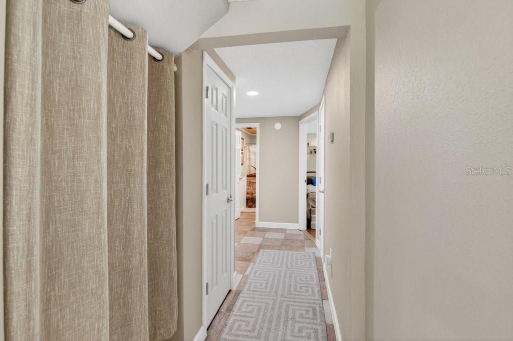 For Sale: $393,500 (3 beds, 2 baths, 1692 Square Feet)