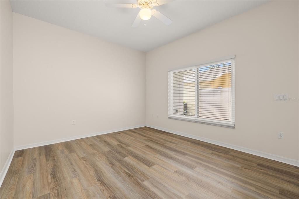 For Sale: $410,000 (4 beds, 2 baths, 1628 Square Feet)