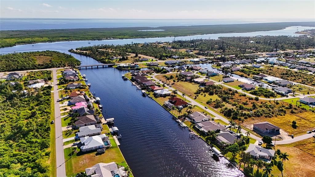 На продажу: $639,000 (3 спален, 2 ванн, 1839 Квадратных фут)