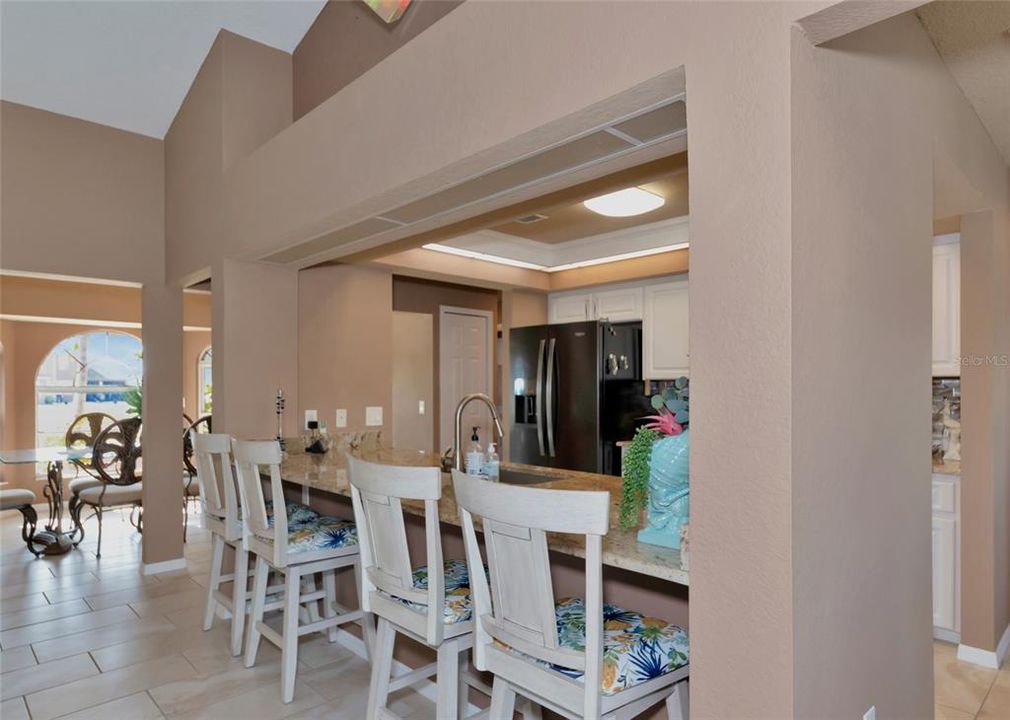 На продажу: $639,000 (3 спален, 2 ванн, 1839 Квадратных фут)