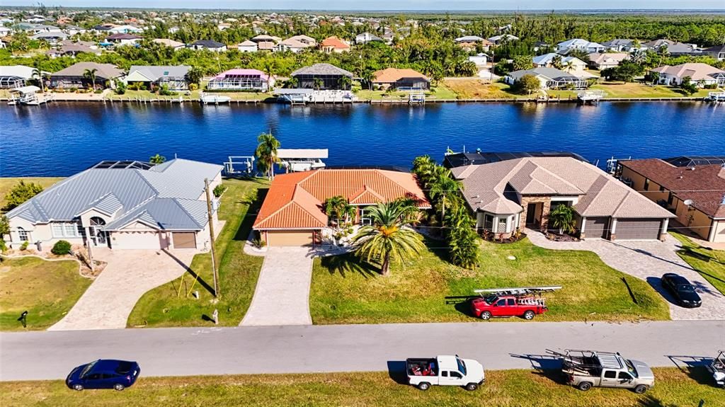 На продажу: $639,000 (3 спален, 2 ванн, 1839 Квадратных фут)