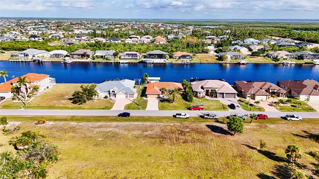На продажу: $639,000 (3 спален, 2 ванн, 1839 Квадратных фут)