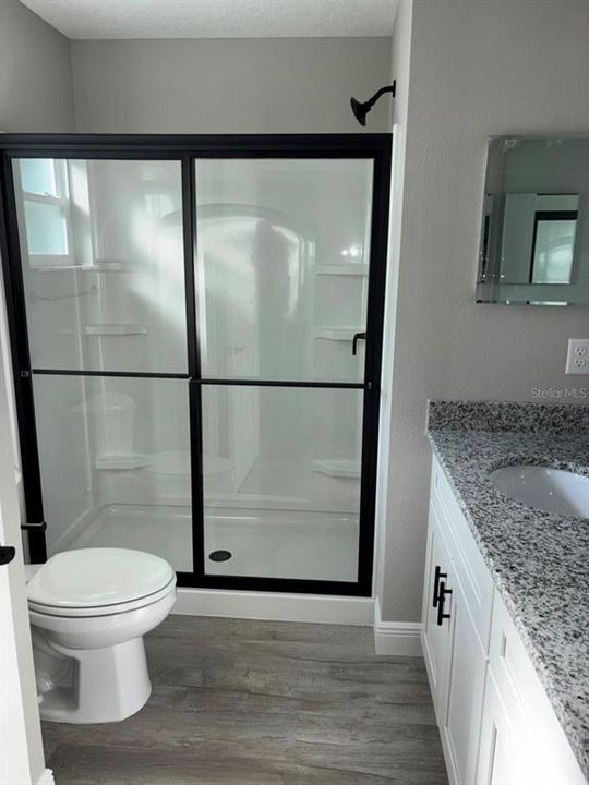 En Venta: $239,900 (3 camas, 2 baños, 1405 Pies cuadrados)