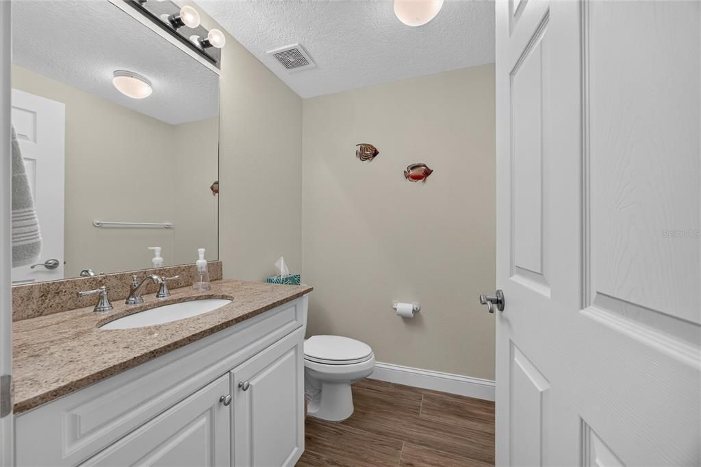 For Sale: $545,000 (3 beds, 2 baths, 1640 Square Feet)
