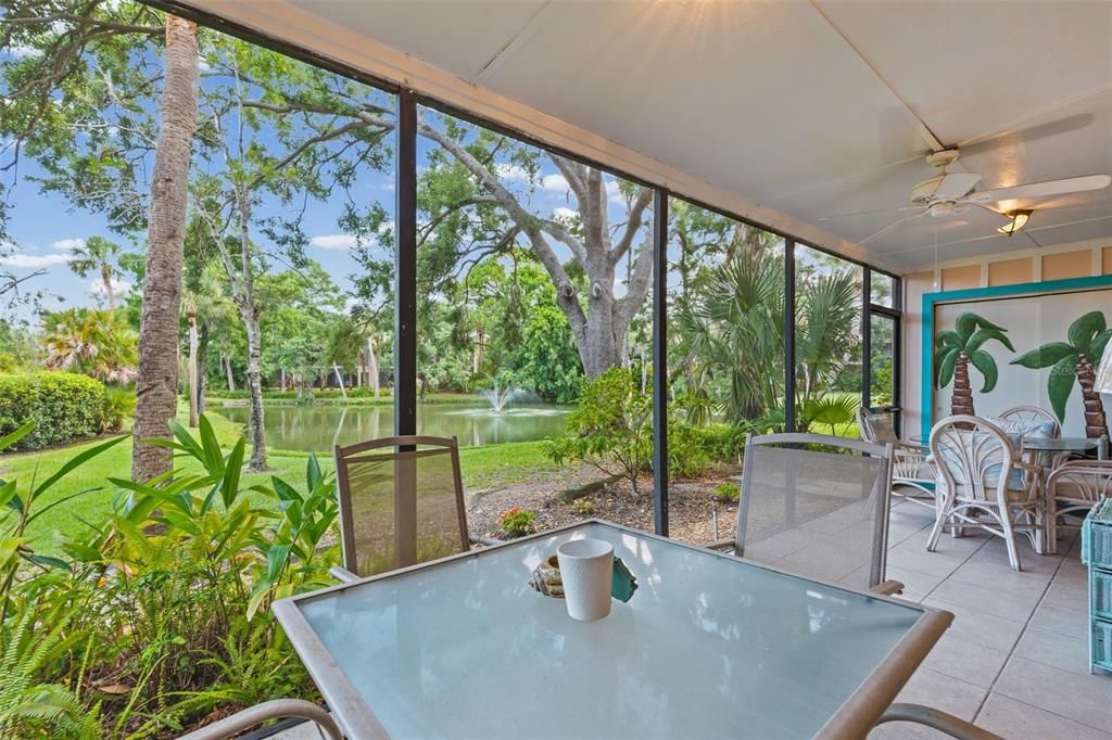 For Sale: $289,900 (2 beds, 2 baths, 1214 Square Feet)