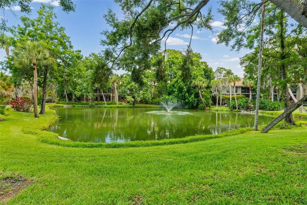 For Sale: $289,900 (2 beds, 2 baths, 1214 Square Feet)