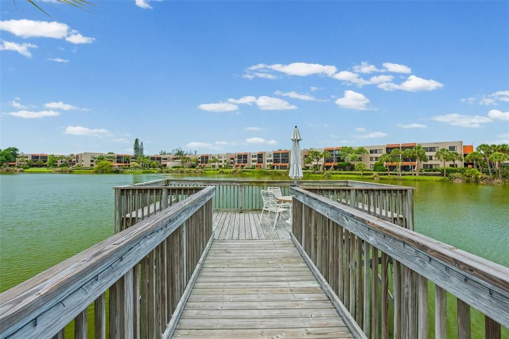 For Sale: $289,900 (2 beds, 2 baths, 1214 Square Feet)