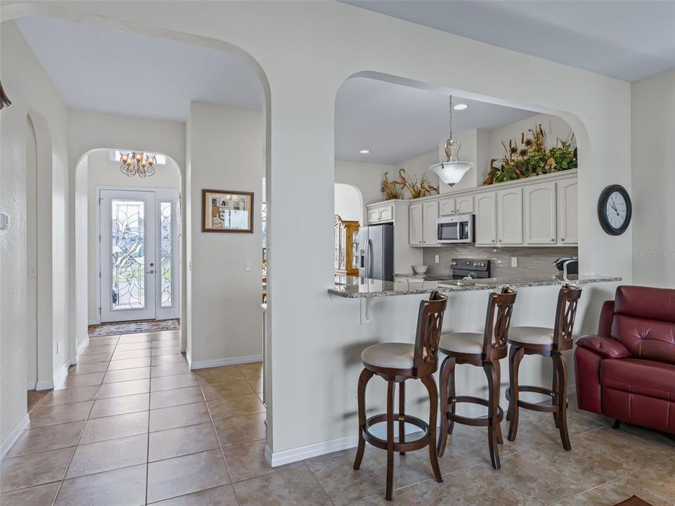 For Sale: $445,000 (3 beds, 2 baths, 1735 Square Feet)