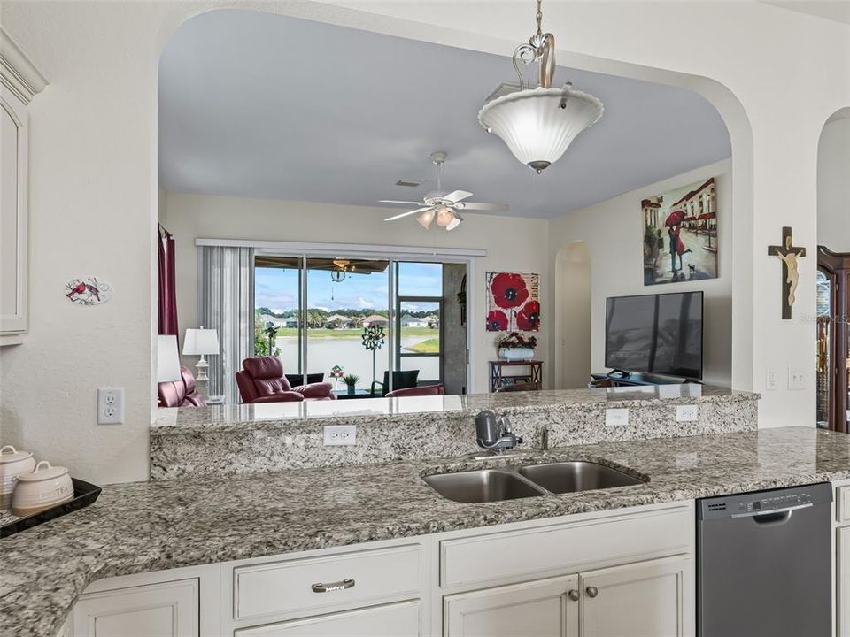 For Sale: $445,000 (3 beds, 2 baths, 1735 Square Feet)