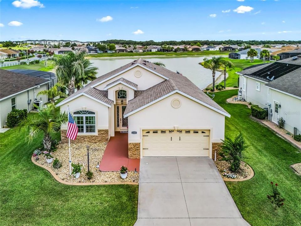 For Sale: $445,000 (3 beds, 2 baths, 1735 Square Feet)