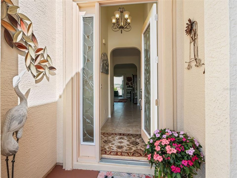For Sale: $445,000 (3 beds, 2 baths, 1735 Square Feet)