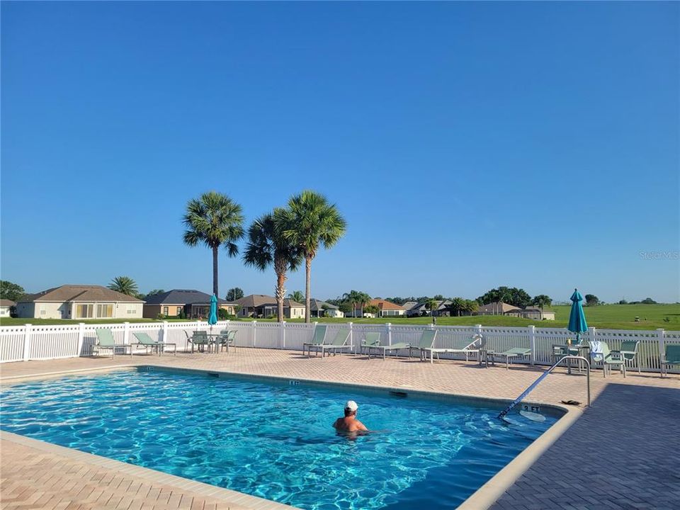 For Sale: $445,000 (3 beds, 2 baths, 1735 Square Feet)