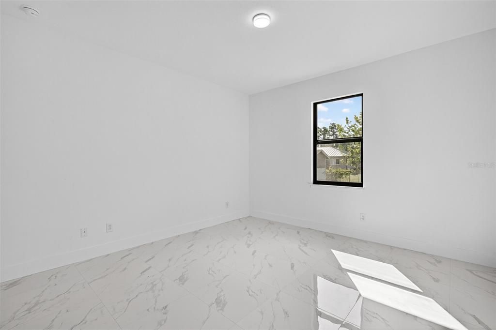 For Sale: $365,000 (3 beds, 2 baths, 2012 Square Feet)