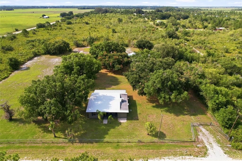 For Sale: $254,900 (2 beds, 2 baths, 1130 Square Feet)
