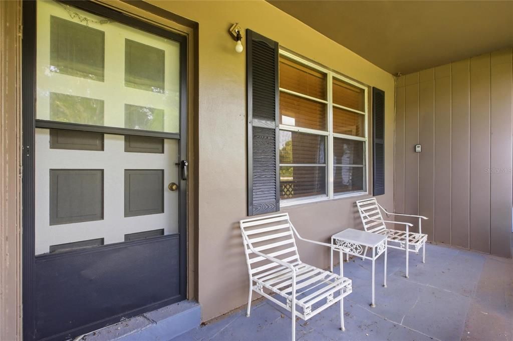 For Sale: $254,900 (2 beds, 2 baths, 1130 Square Feet)
