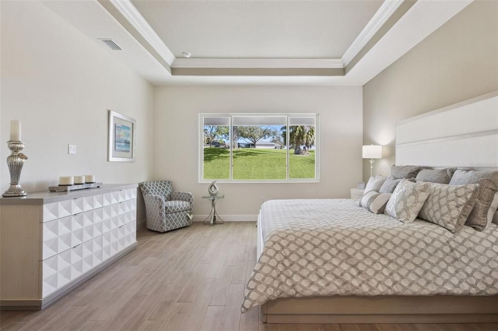 En Venta: $649,900 (3 camas, 3 baños, 2532 Pies cuadrados)