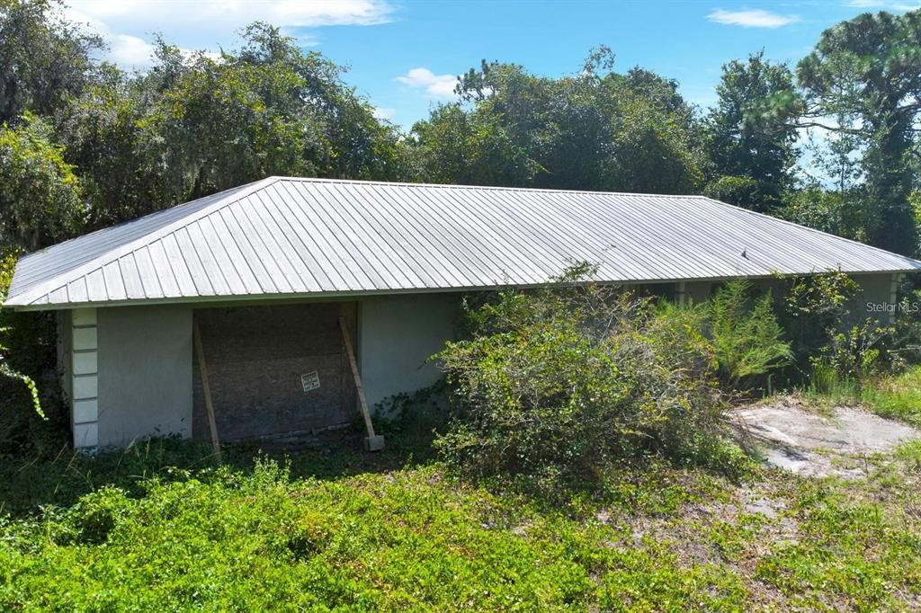 En Venta: $985,000 (3 camas, 2 baños, 1954 Pies cuadrados)