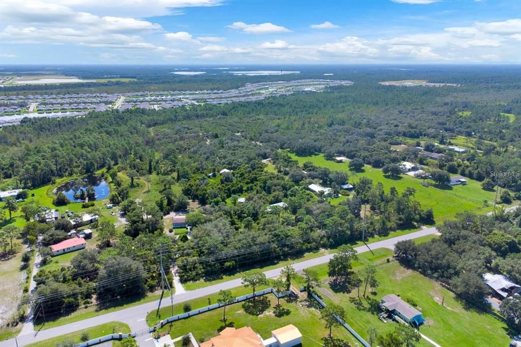 En Venta: $985,000 (3 camas, 2 baños, 1954 Pies cuadrados)