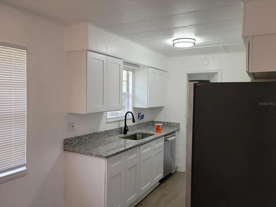 En Renta: $1,600 (3 camas, 2 baños, 1056 Pies cuadrados)