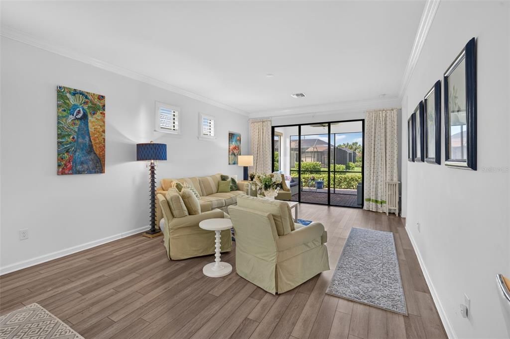For Sale: $489,000 (2 beds, 2 baths, 1548 Square Feet)