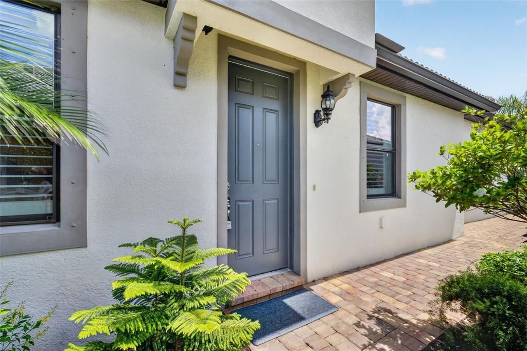 For Sale: $489,000 (2 beds, 2 baths, 1548 Square Feet)