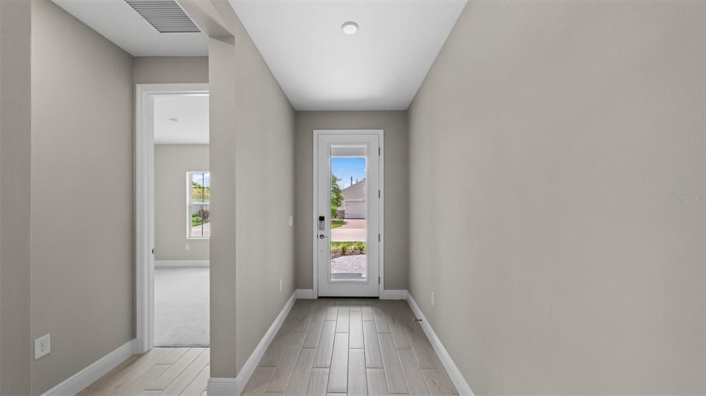 For Sale: $507,000 (3 beds, 3 baths, 2332 Square Feet)