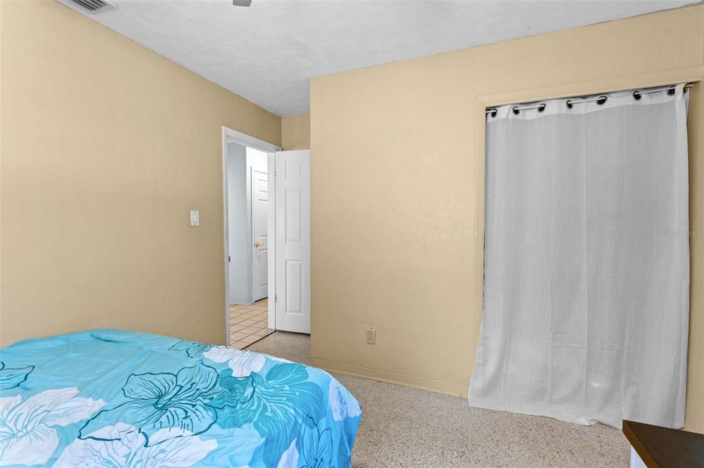 For Sale: $569,000 (4 beds, 2 baths, 1786 Square Feet)