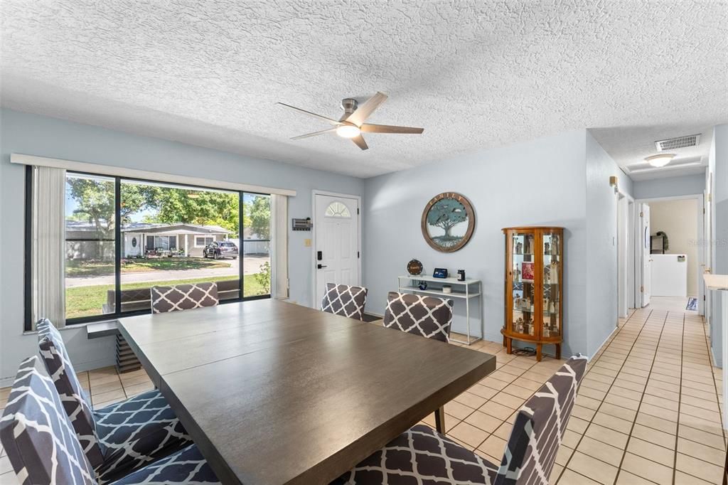 For Sale: $569,000 (4 beds, 2 baths, 1786 Square Feet)