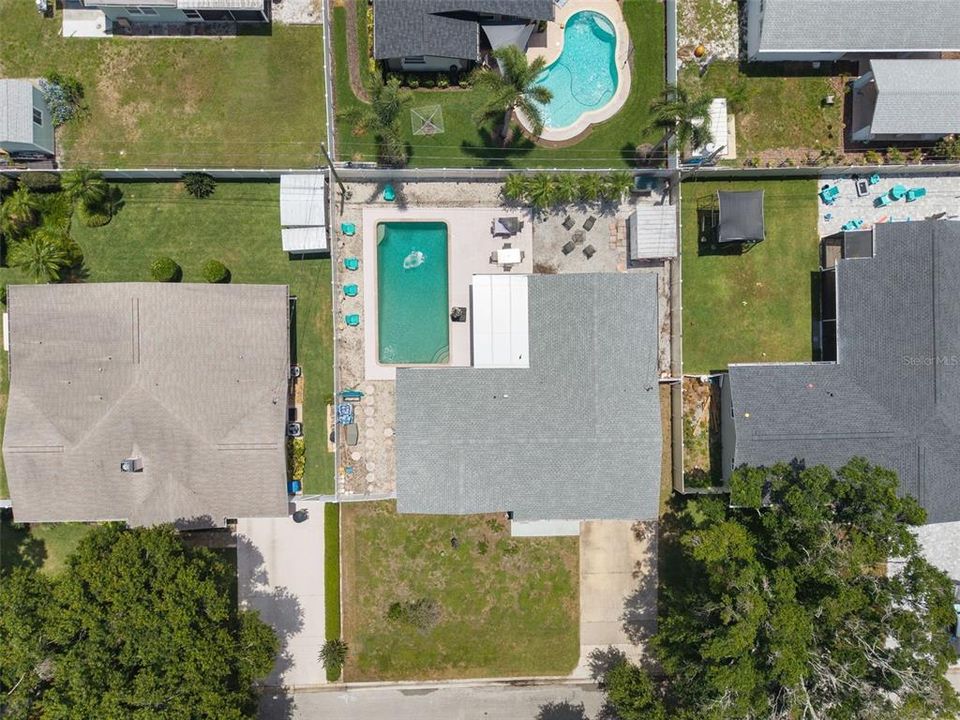 For Sale: $569,000 (4 beds, 2 baths, 1786 Square Feet)