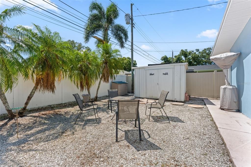 For Sale: $569,000 (4 beds, 2 baths, 1786 Square Feet)