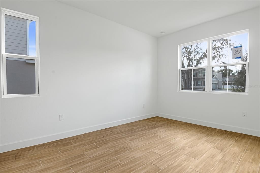En Venta: $574,999 (5 camas, 3 baños, 3030 Pies cuadrados)