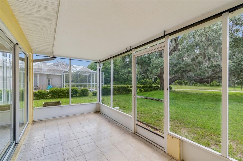 En Venta: $429,000 (3 camas, 2 baños, 2318 Pies cuadrados)