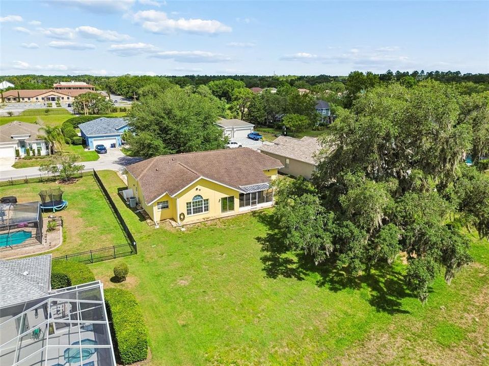 En Venta: $429,000 (3 camas, 2 baños, 2318 Pies cuadrados)