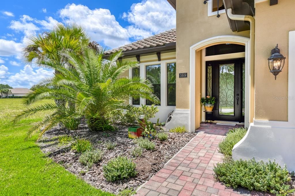 На продажу: $829,500 (3 спален, 2 ванн, 2341 Квадратных фут)