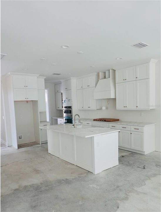 For Sale: $1,599,000 (4 beds, 4 baths, 3412 Square Feet)