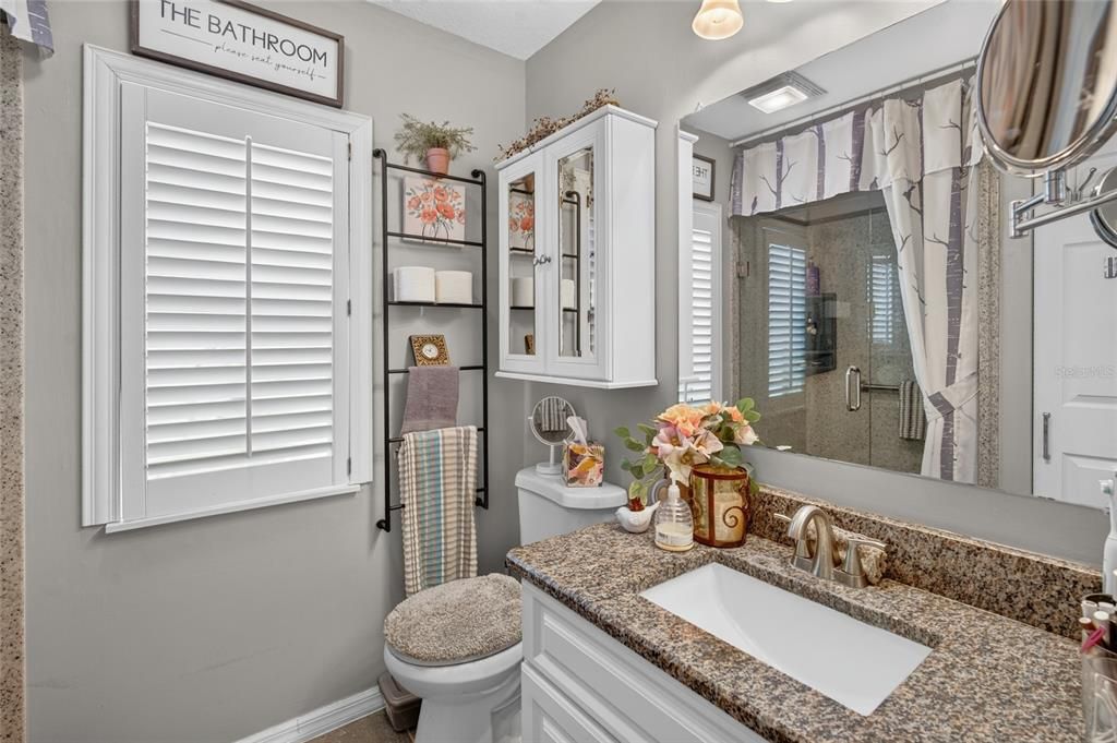 For Sale: $244,900 (2 beds, 2 baths, 1648 Square Feet)