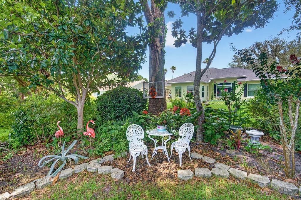 For Sale: $244,900 (2 beds, 2 baths, 1648 Square Feet)
