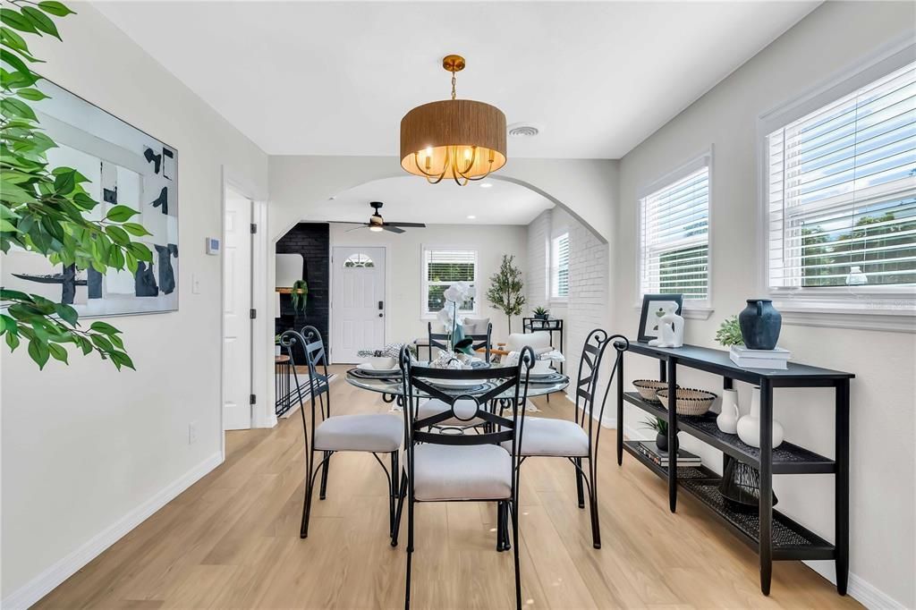 For Sale: $430,000 (3 beds, 2 baths, 1530 Square Feet)