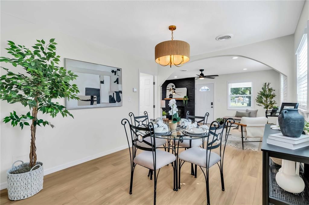 For Sale: $430,000 (3 beds, 2 baths, 1530 Square Feet)