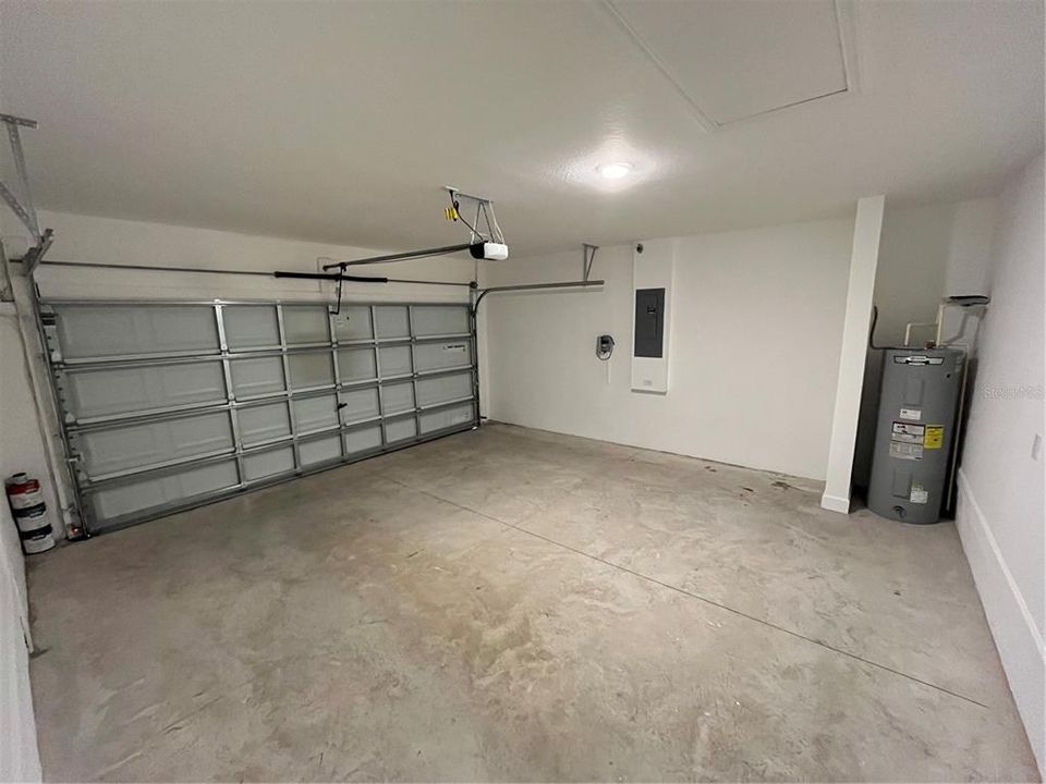 На продажу: $279,990 (3 спален, 2 ванн, 1698 Квадратных фут)