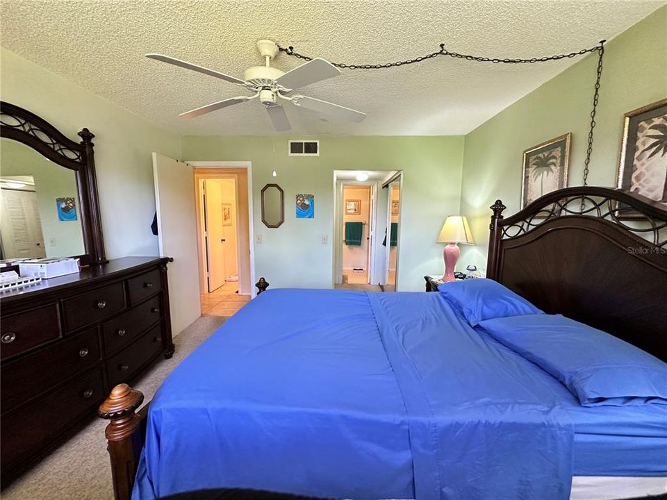 En Venta: $130,000 (2 camas, 2 baños, 899 Pies cuadrados)