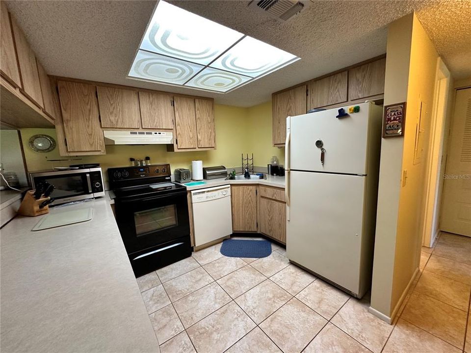 En Venta: $130,000 (2 camas, 2 baños, 899 Pies cuadrados)
