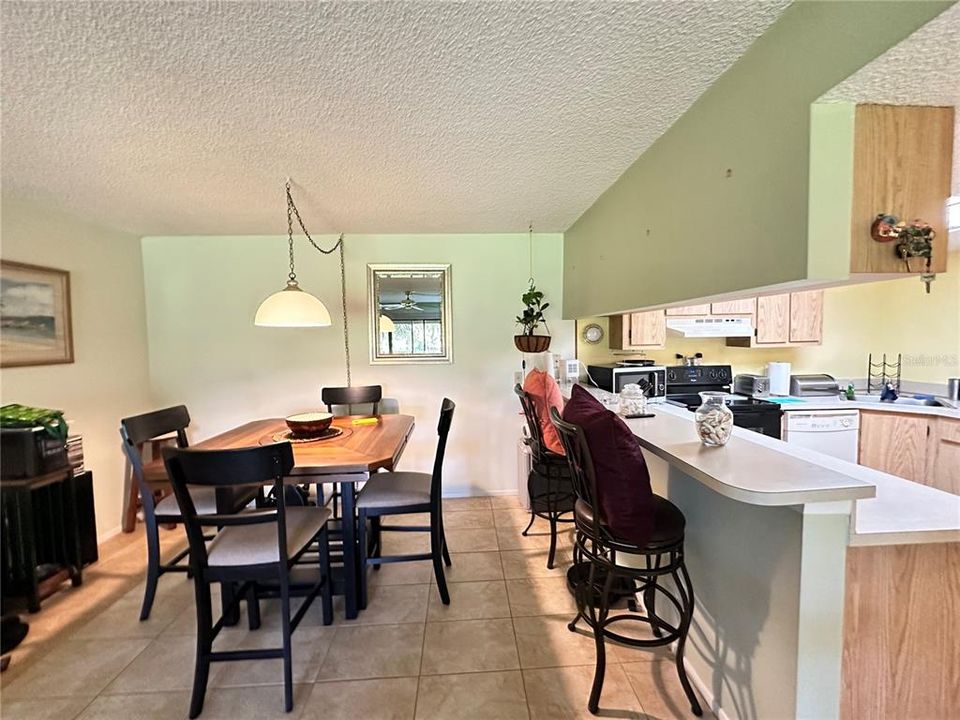 En Venta: $130,000 (2 camas, 2 baños, 899 Pies cuadrados)
