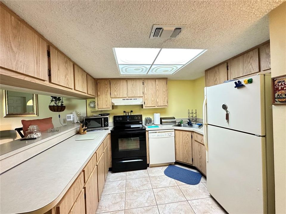 En Venta: $130,000 (2 camas, 2 baños, 899 Pies cuadrados)