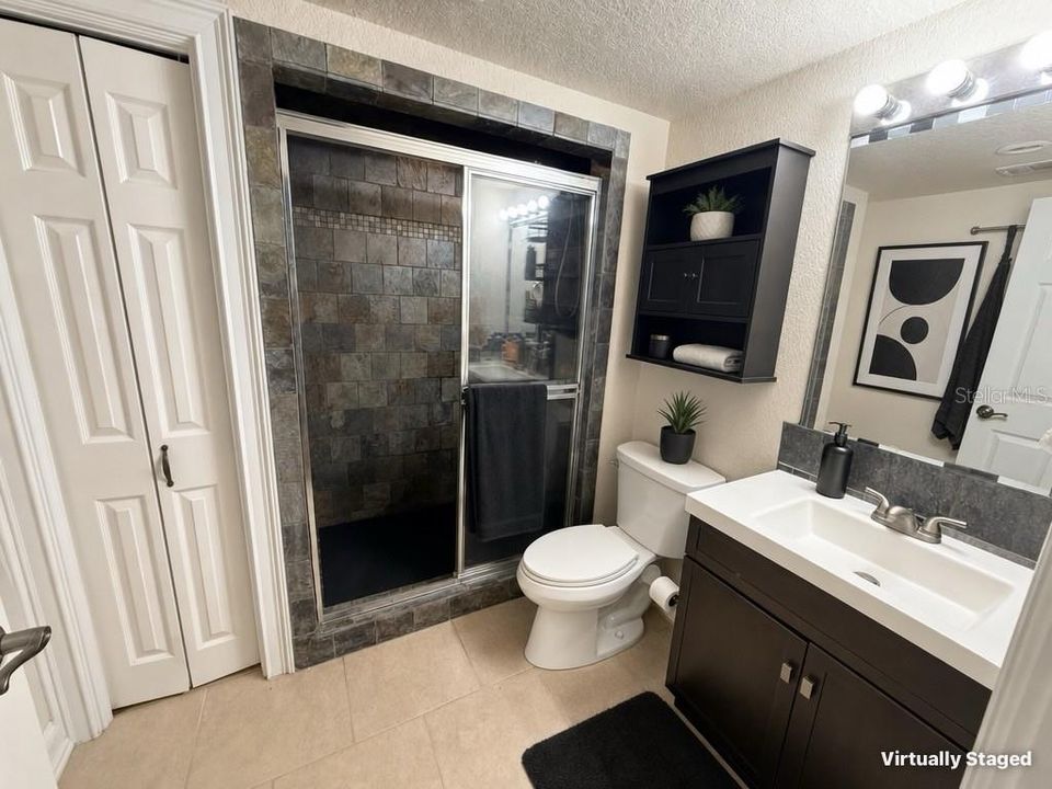 For Sale: $699,000 (4 beds, 2 baths, 2340 Square Feet)