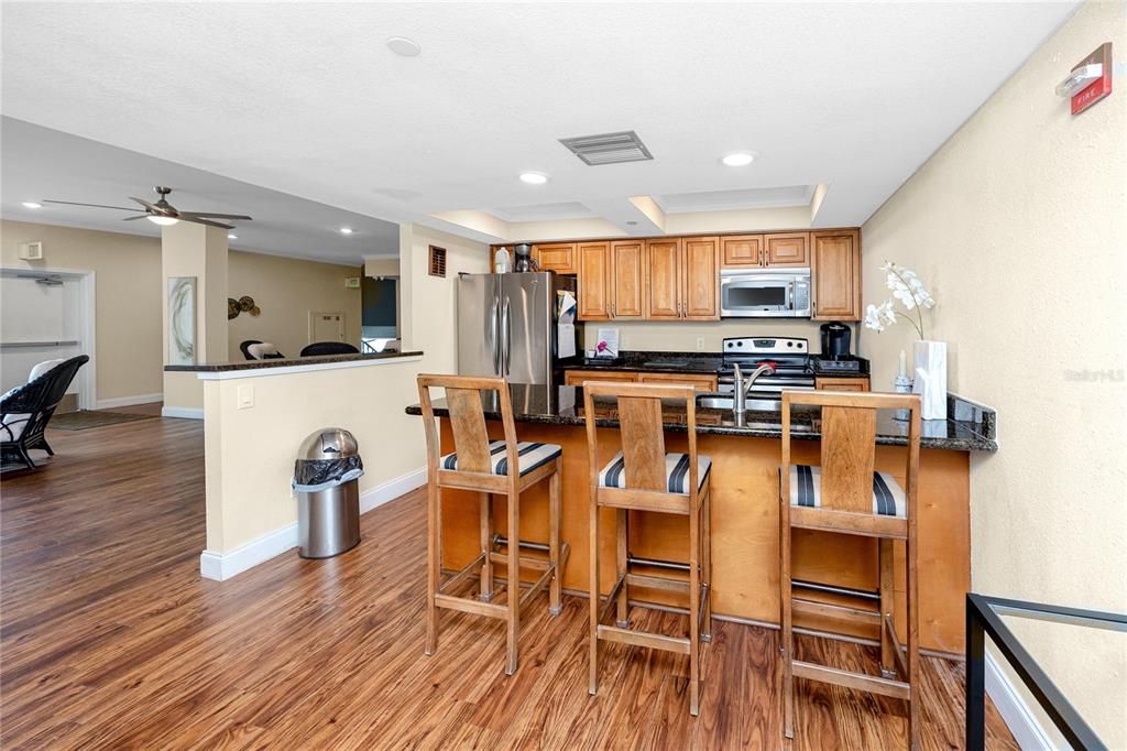 For Sale: $495,000 (1 beds, 2 baths, 1235 Square Feet)